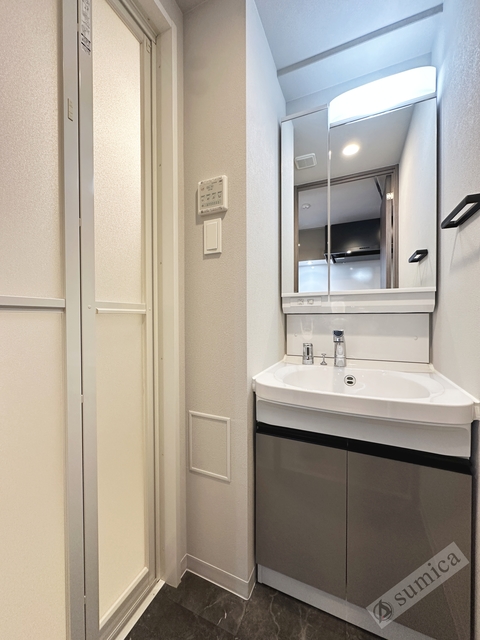 洗面設備　シャンプードレッサー・朝シャンはこちらで♪♪