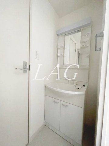 洗面設備　洗面台です。