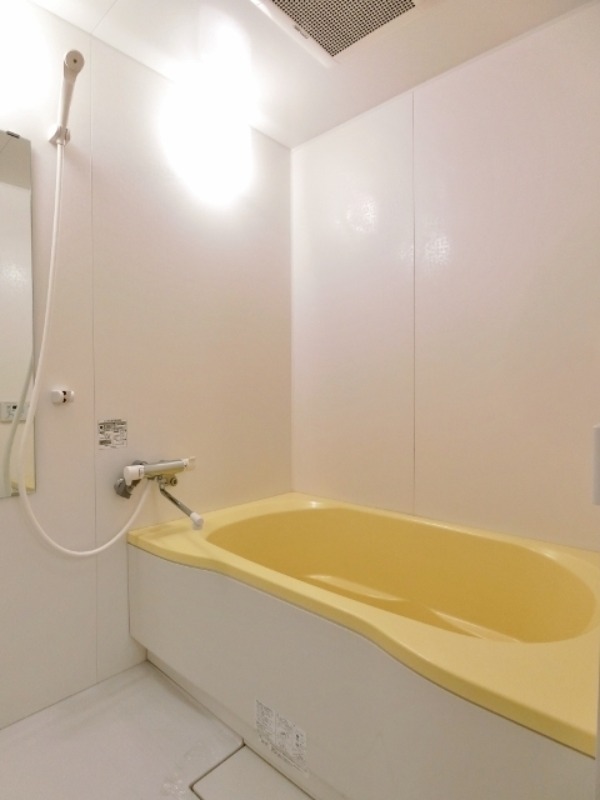 バス・シャワールーム　図面と現状に相違がある場合には現状を優先