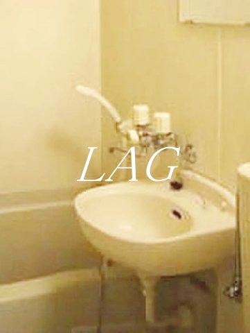 洗面設備　洗面台です。