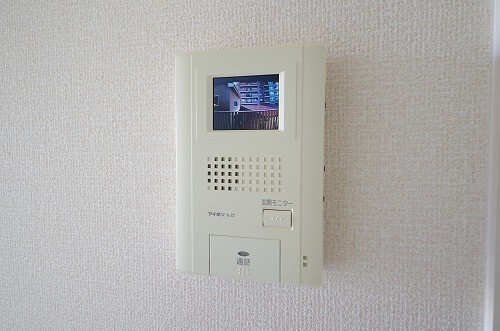 セキュリティ　シャッター雨戸