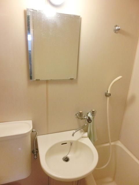 洗面設備　お部屋探しは株式会社　タウンハウジング　までお気軽にお問合…