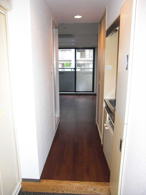 玄関　同タイプ参考写真