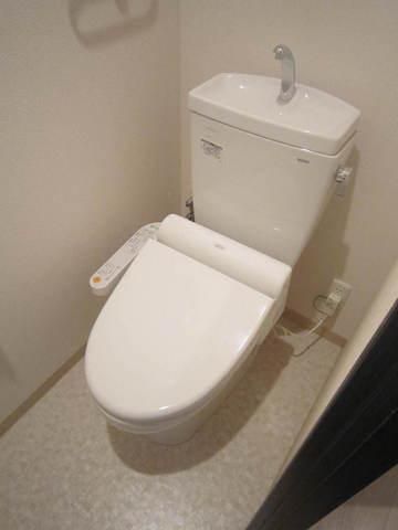 トイレ　ウォシュレット付きトイレ☆