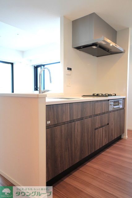 キッチン　※写真は同タイプ住戸です。