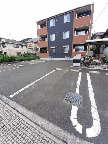 駐車場　カースペースがあります