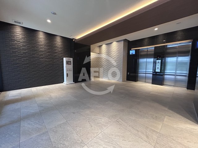 ロビー　エスリード新大阪ザ・プレミアWEST　ロビー