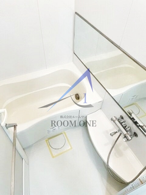 バス・シャワールーム　お風呂です。