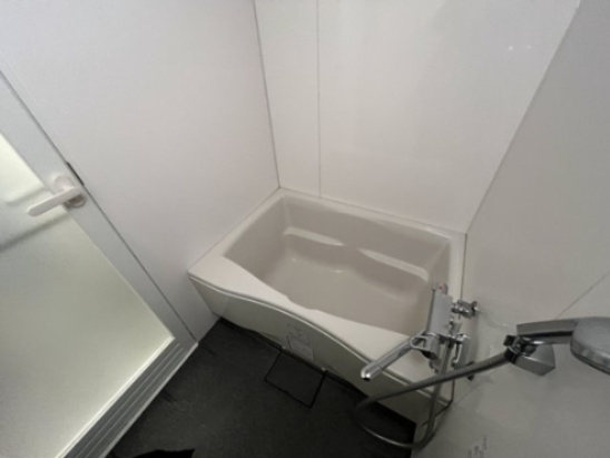 バス・シャワールーム　別部屋参考写真