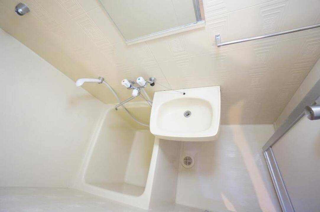 バス・シャワールーム　浴室