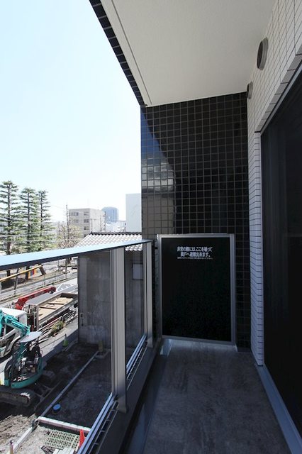 バルコニー　バルコニー