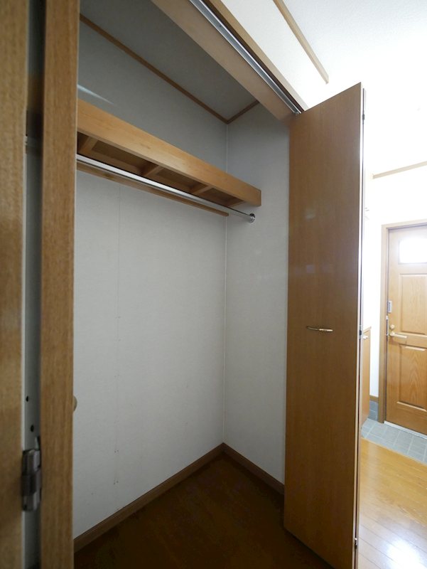 収納　クローゼット（ホール）