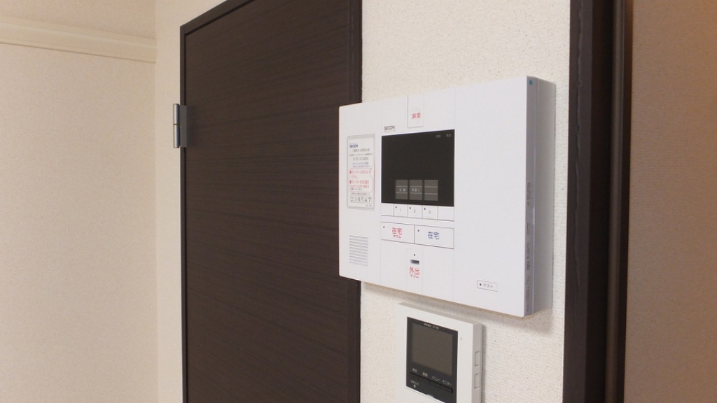 その他　セコム付き物件になります。