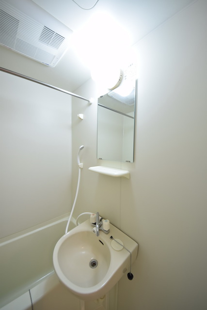 洗面設備　～歯磨きでもしましょう～