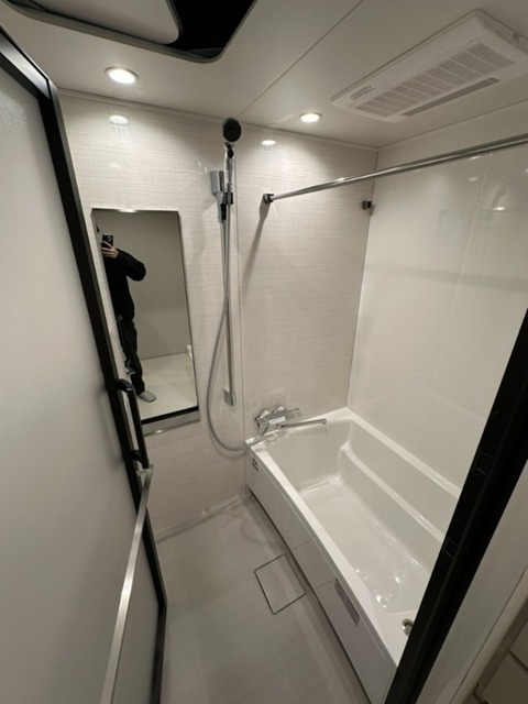 バス・シャワールーム