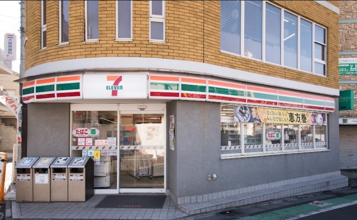 コンビニ　セブンイレブン 世田谷代田駅前店（コンビニ）まで286m