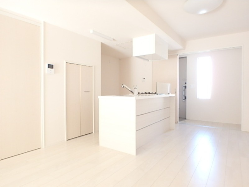 居室・リビング　図面と現状に相違がある場合には現状を優先