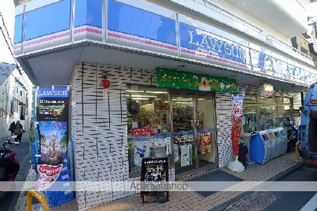 コンビニ　ローソン　下北沢駅西口店（コンビニ）まで112m