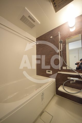 バス・シャワールーム　ラフィット松屋町　浴室