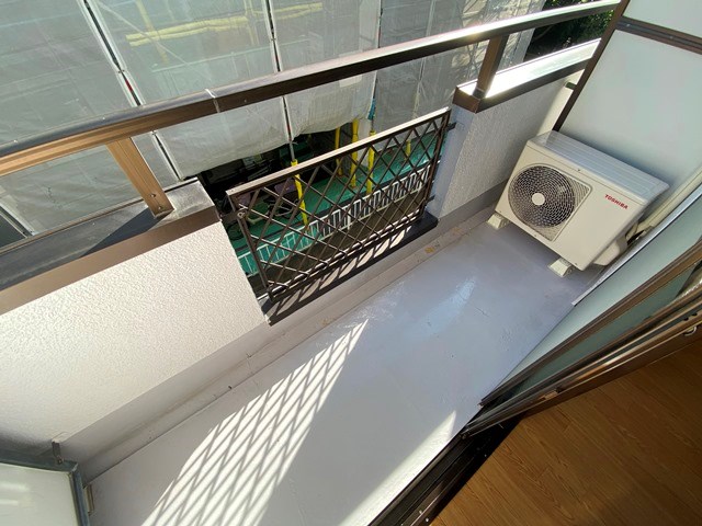 バルコニー　バルコニー