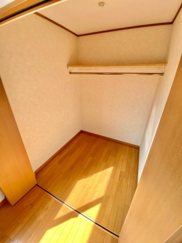 収納　洋室2　ウォークインクロゼット☆