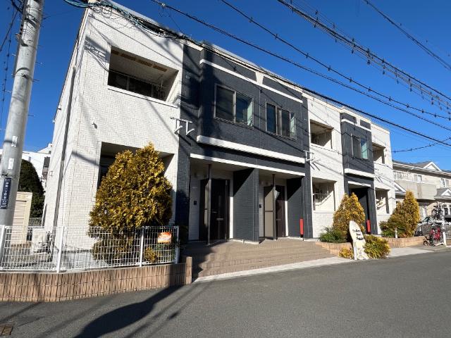 建物外観　外観写真（昼）