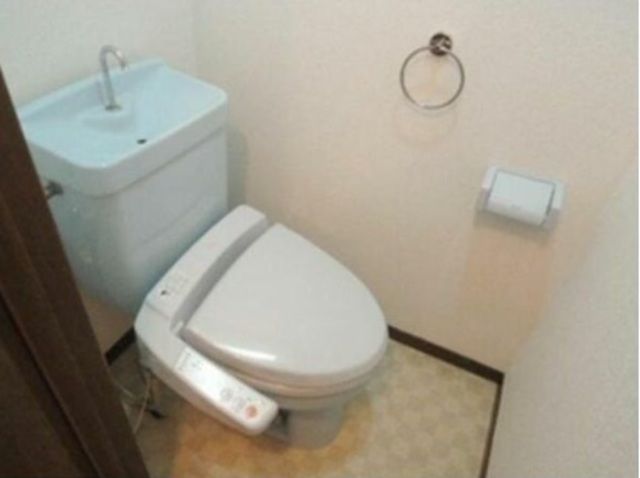 トイレ　トイレ