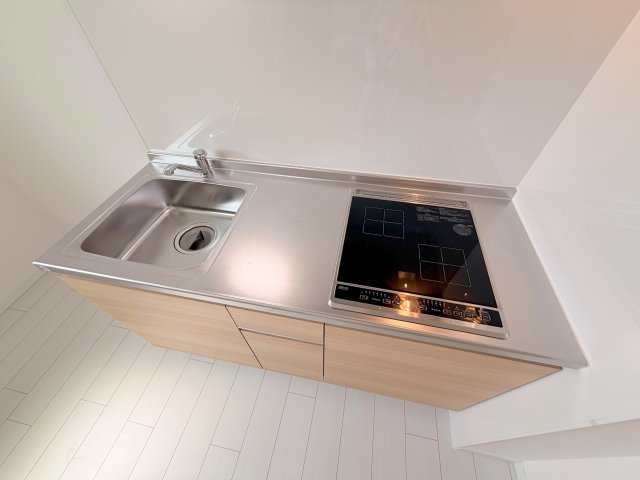 キッチン　ＩＨコンロなのでお掃除らくらく