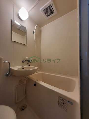 バス・シャワールーム　別部屋参考写真