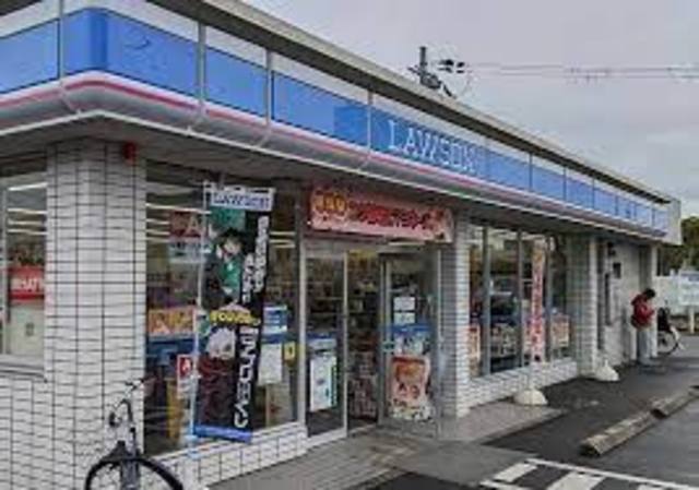コンビニ　ローソン城南宮店（コンビニ）まで507m