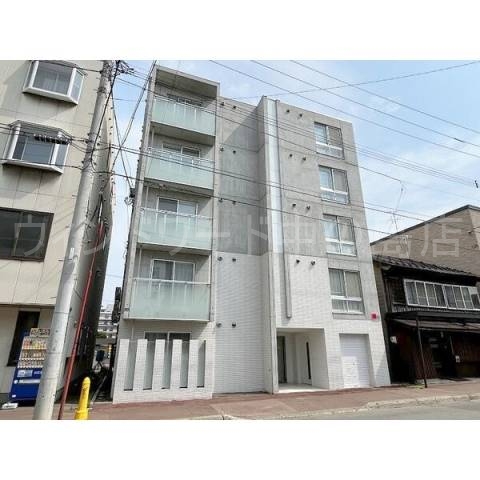 建物外観　詳細は、ウィンドワード中の島店までご相談下さい。