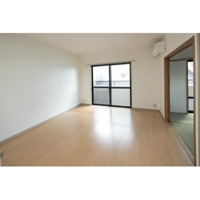 居室・リビング　（別タイプ参考写真）ラグーナ東池袋　豊島区東池袋２