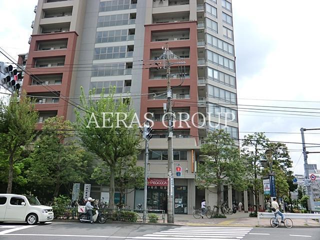 スーパー　ピーコックストア三軒茶屋の杜店（スーパー）まで306m