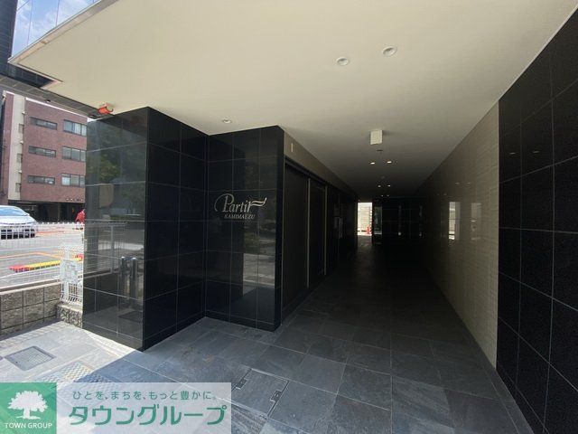 エントランス　エントランス