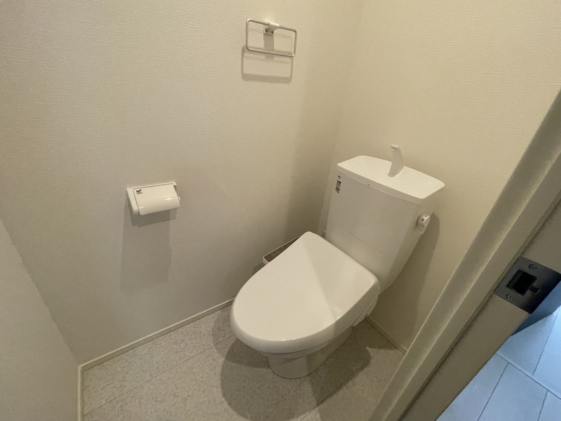 トイレ　同物件別室参考写真