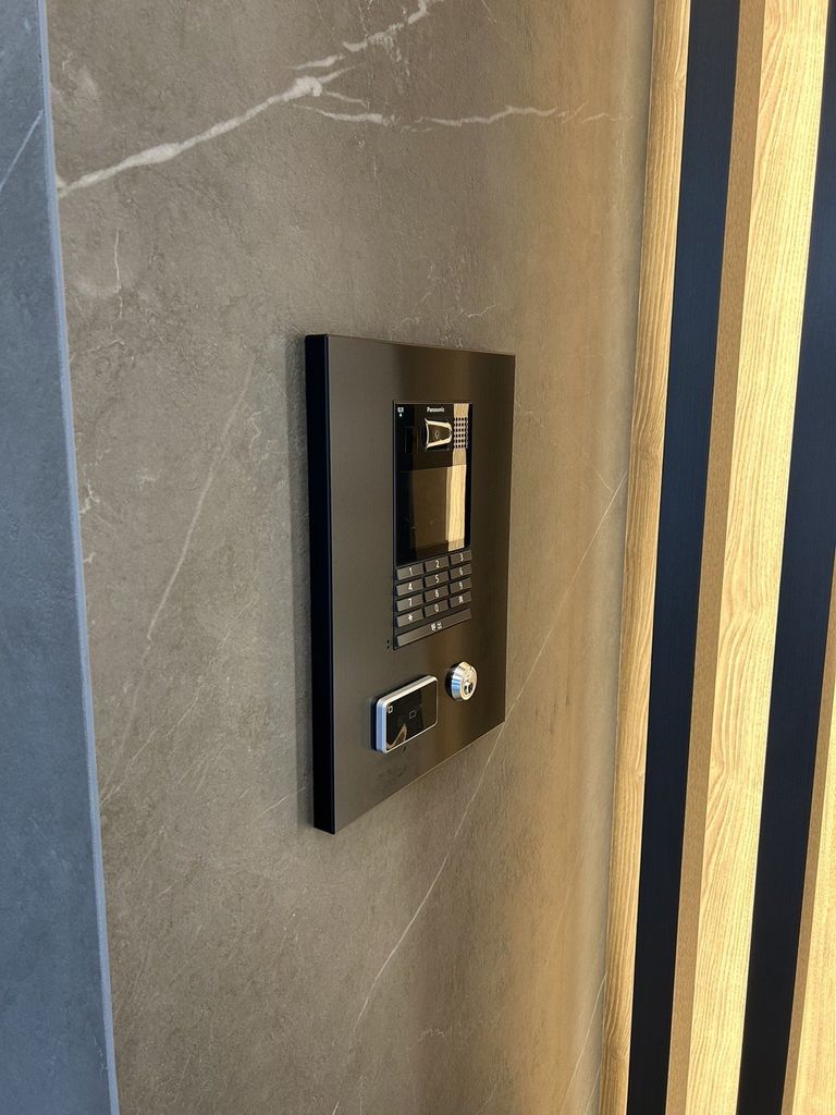 セキュリティ　下駄箱