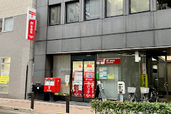 郵便局　日本橋茅場町郵便局（郵便局）まで40m