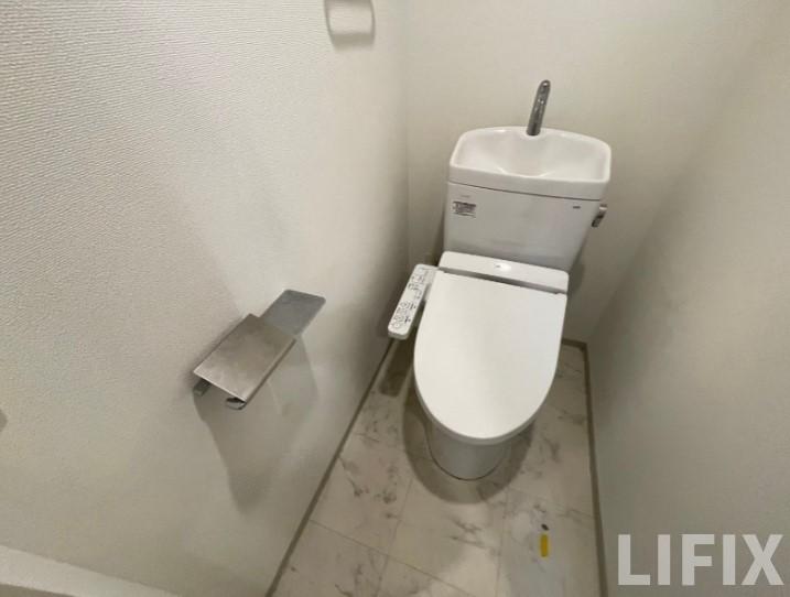 トイレ　トイレ