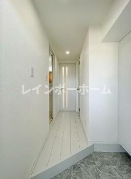 玄関　落ち着いた玄関です