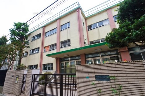 小学校　豊島区立高松小学校（小学校）まで1385m