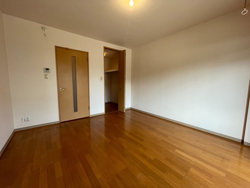 居室・リビング　別室参照