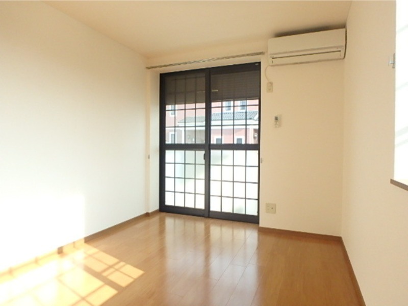 居室・リビング　図面と現状に相違がある場合には現状を優先