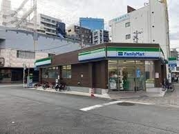 コンビニ　ファミリーマート京橋駅西店（コンビニ）まで231m