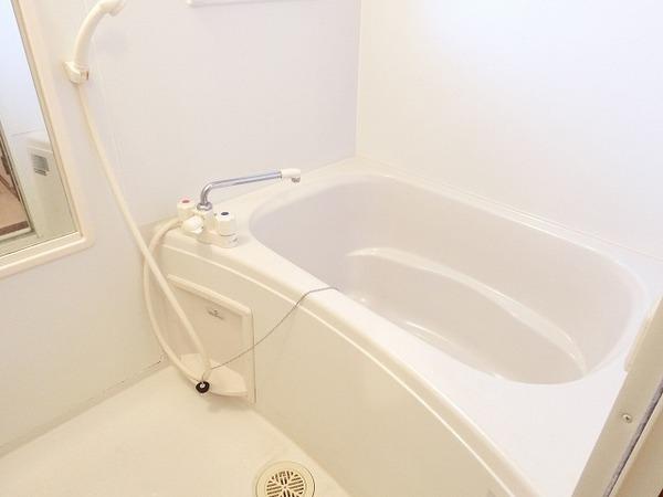 バス・シャワールーム　追い焚き有り！