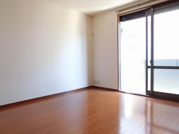 居室・リビング　広々リビング！