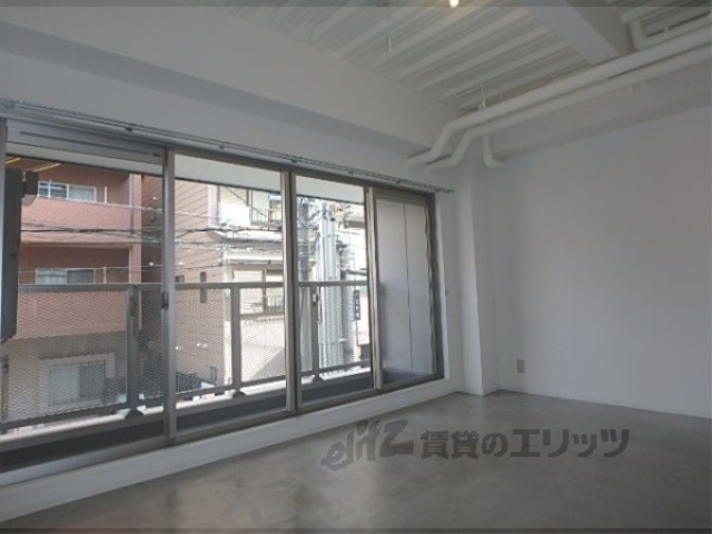 居室・リビング　洋室