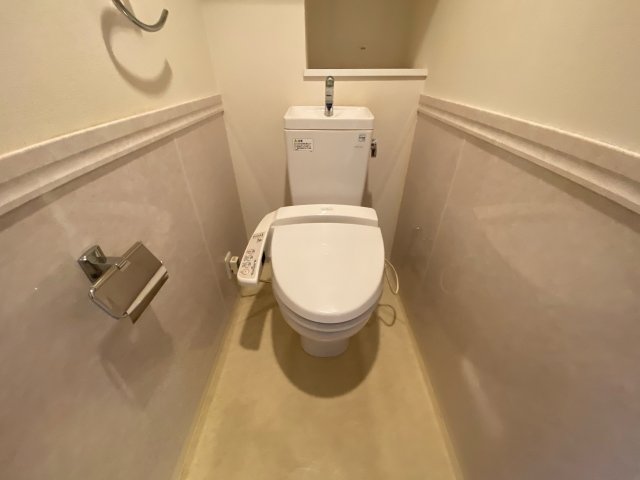 トイレ　バストイレセパレートタイプでオススメ♪