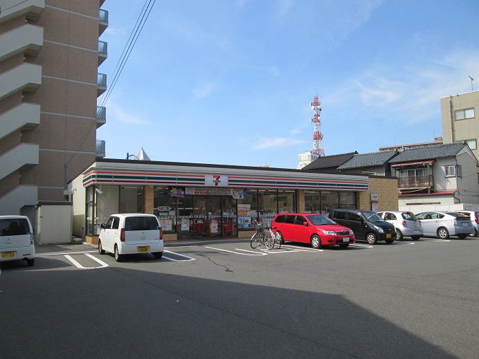 コンビニ　セブンイレブン新潟上大川前通4番町店（コンビニ）まで287m