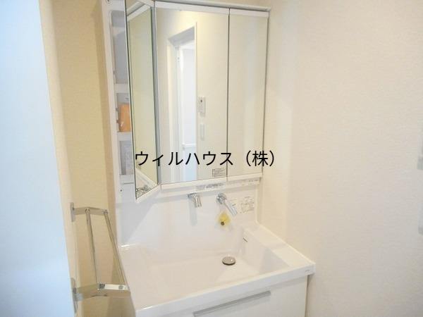 洗面設備　独立洗面台！