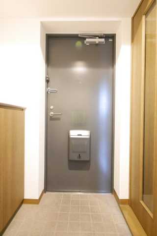 玄関　アブレスト動坂